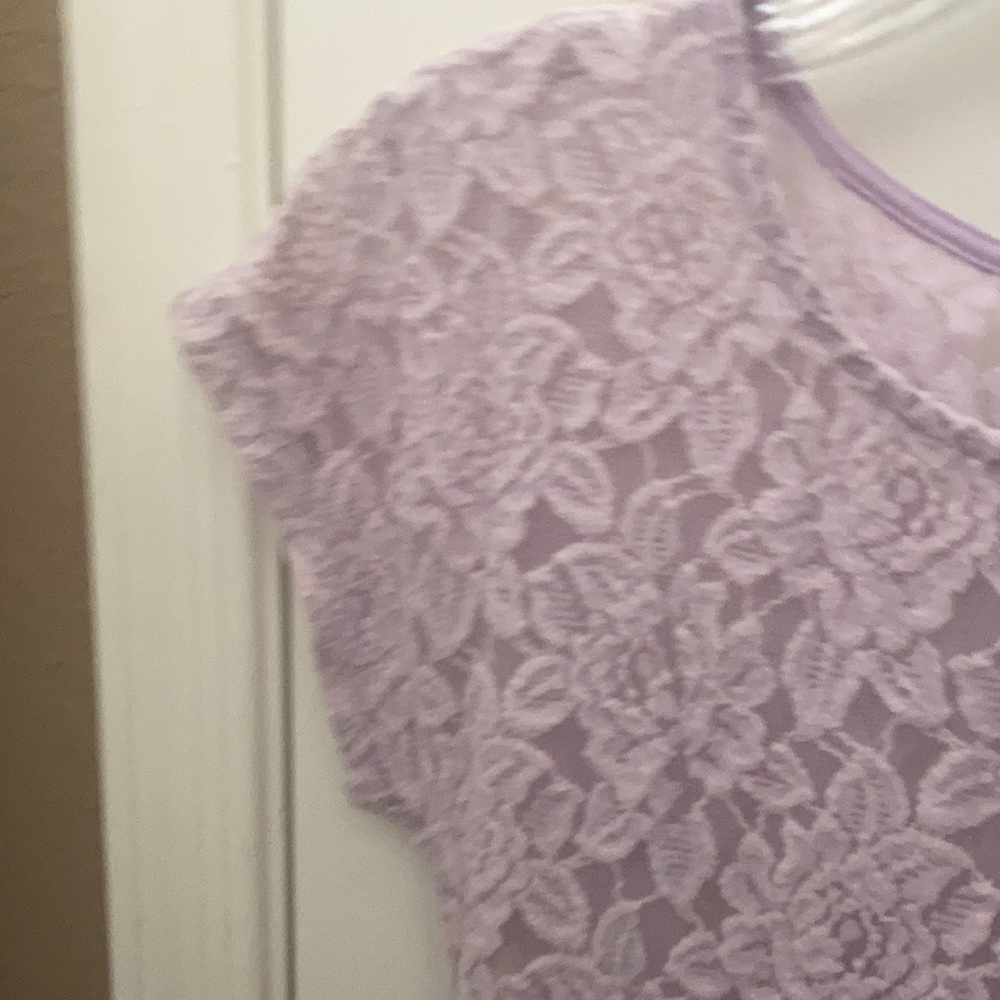 FINAL MARKDOWN Ransom junior top (S) - Picture 2 of 5